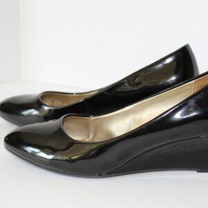 Bandolino Black Patent Wedges (Synthethic), Size 10, Great Shape, 2" Heel
